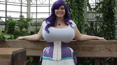 big tits bouncing gif|Relevance Huge Tits Bouncing Gifs